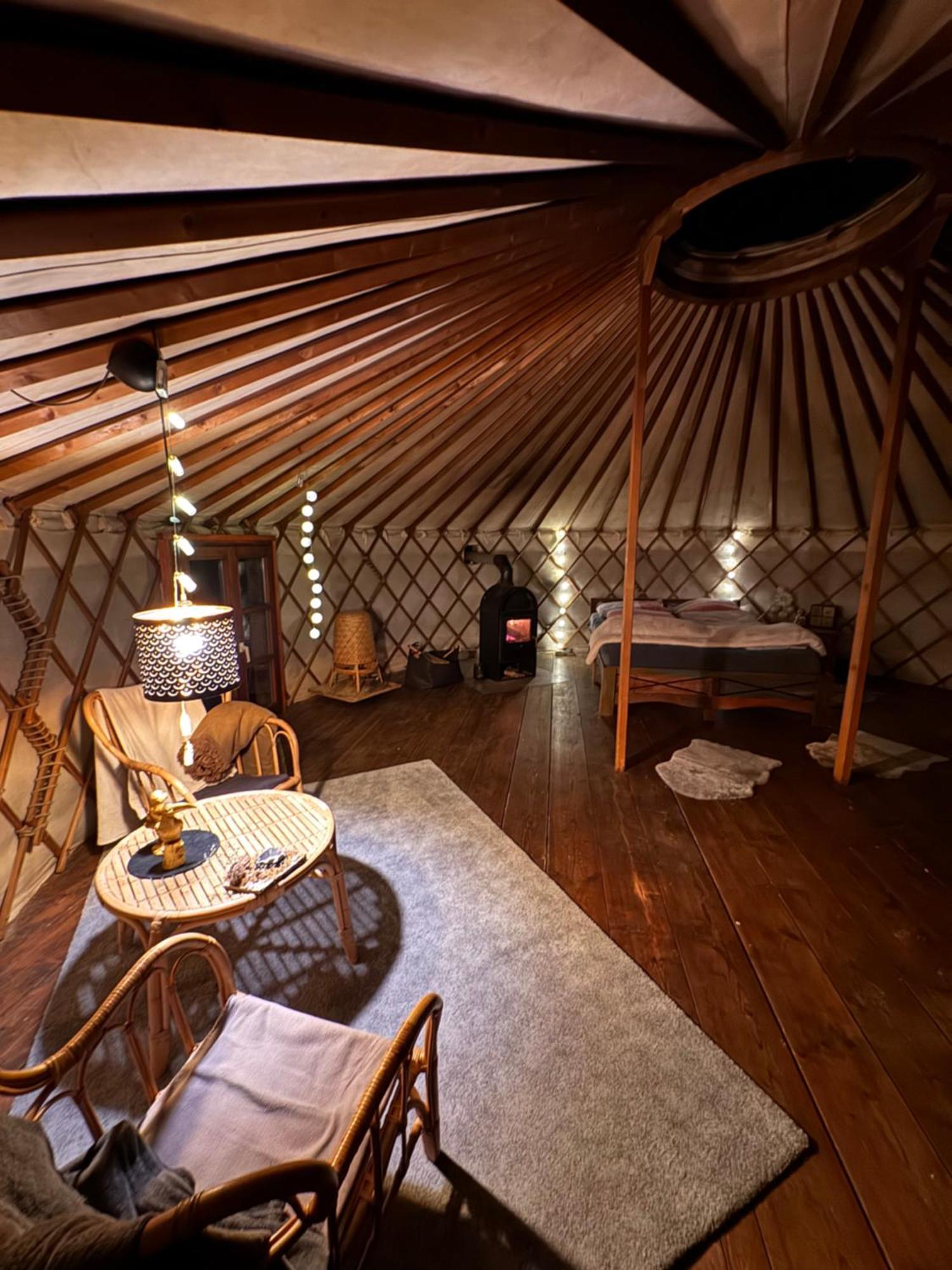 Luxury tent Jurte In Den Bergen